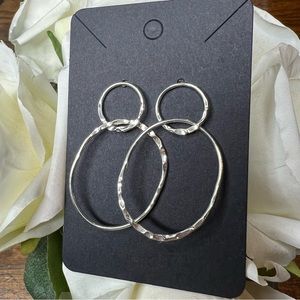 Earrings Silver Colored Double Hoops Hammered Metal Look